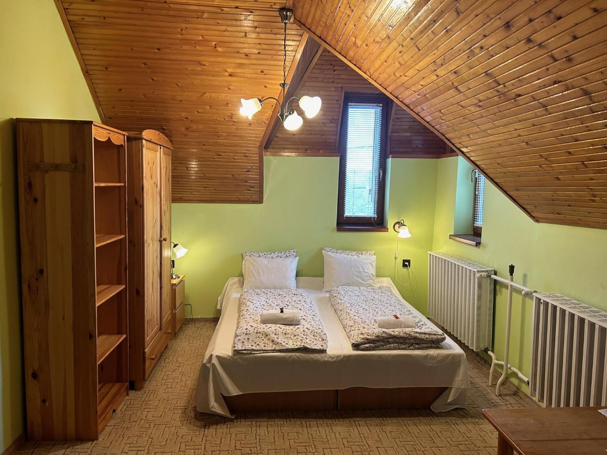Galeria Vendeghaz Hotel Mezokovesd Luaran gambar